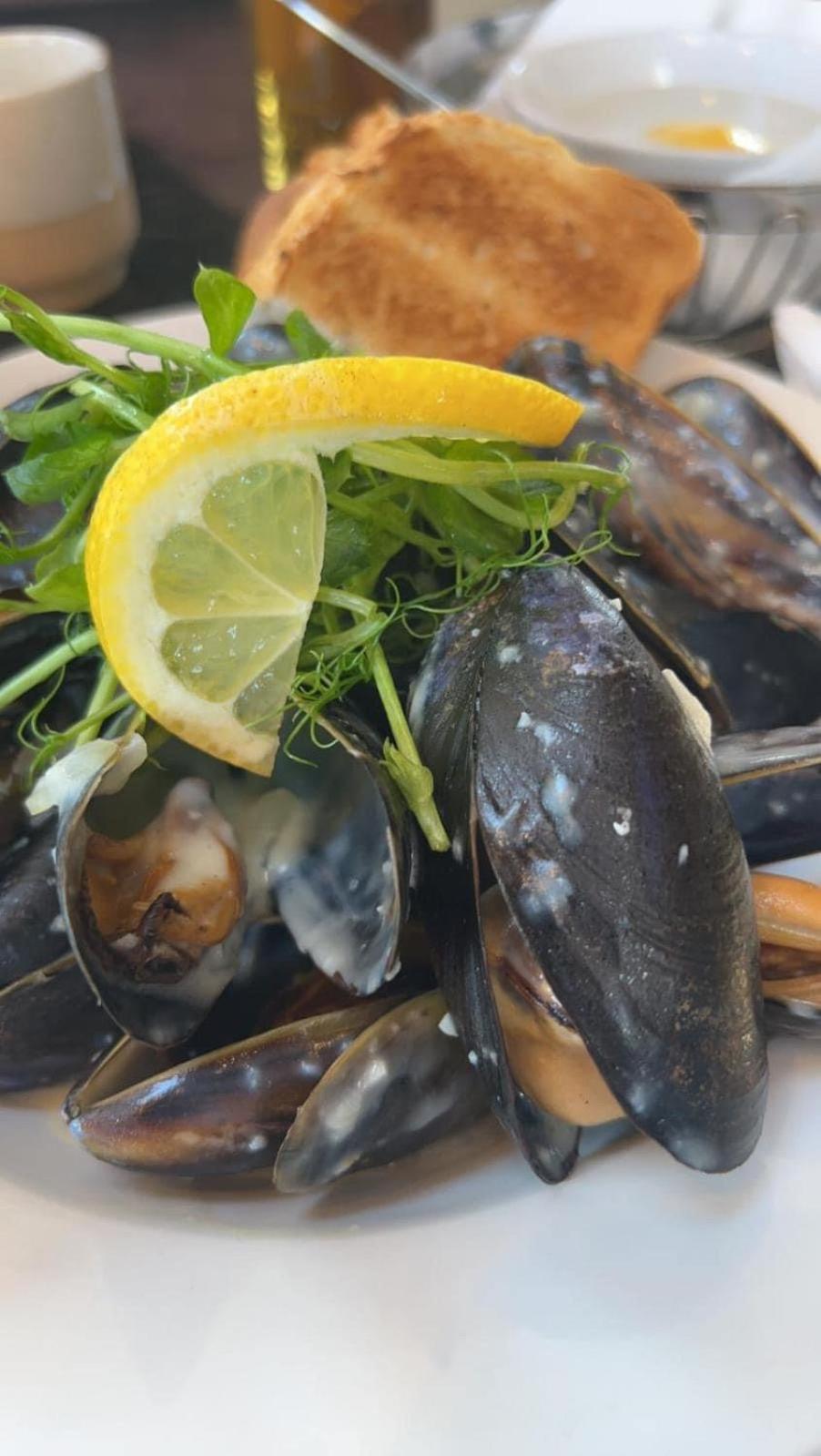 The Harbour House Sea Front Hotel Portpatrick Buitenkant foto