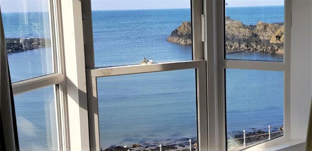 The Harbour House Sea Front Hotel Portpatrick Buitenkant foto