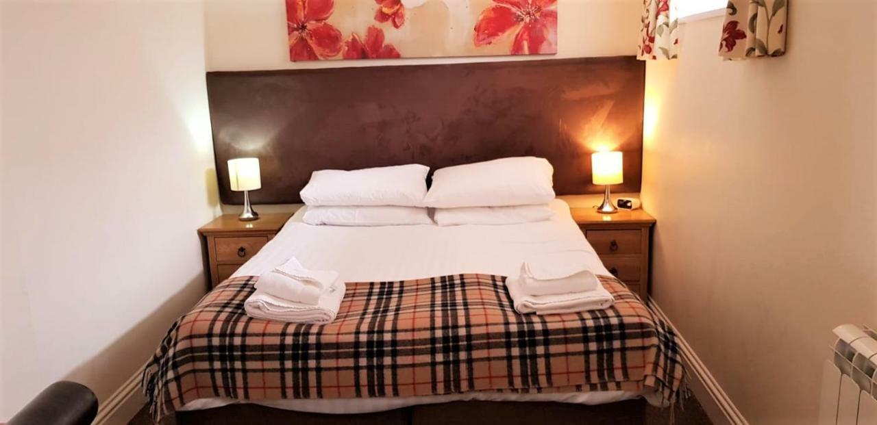 The Harbour House Sea Front Hotel Portpatrick Buitenkant foto